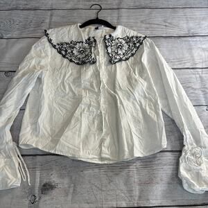 Divided by hm button down blouse small
